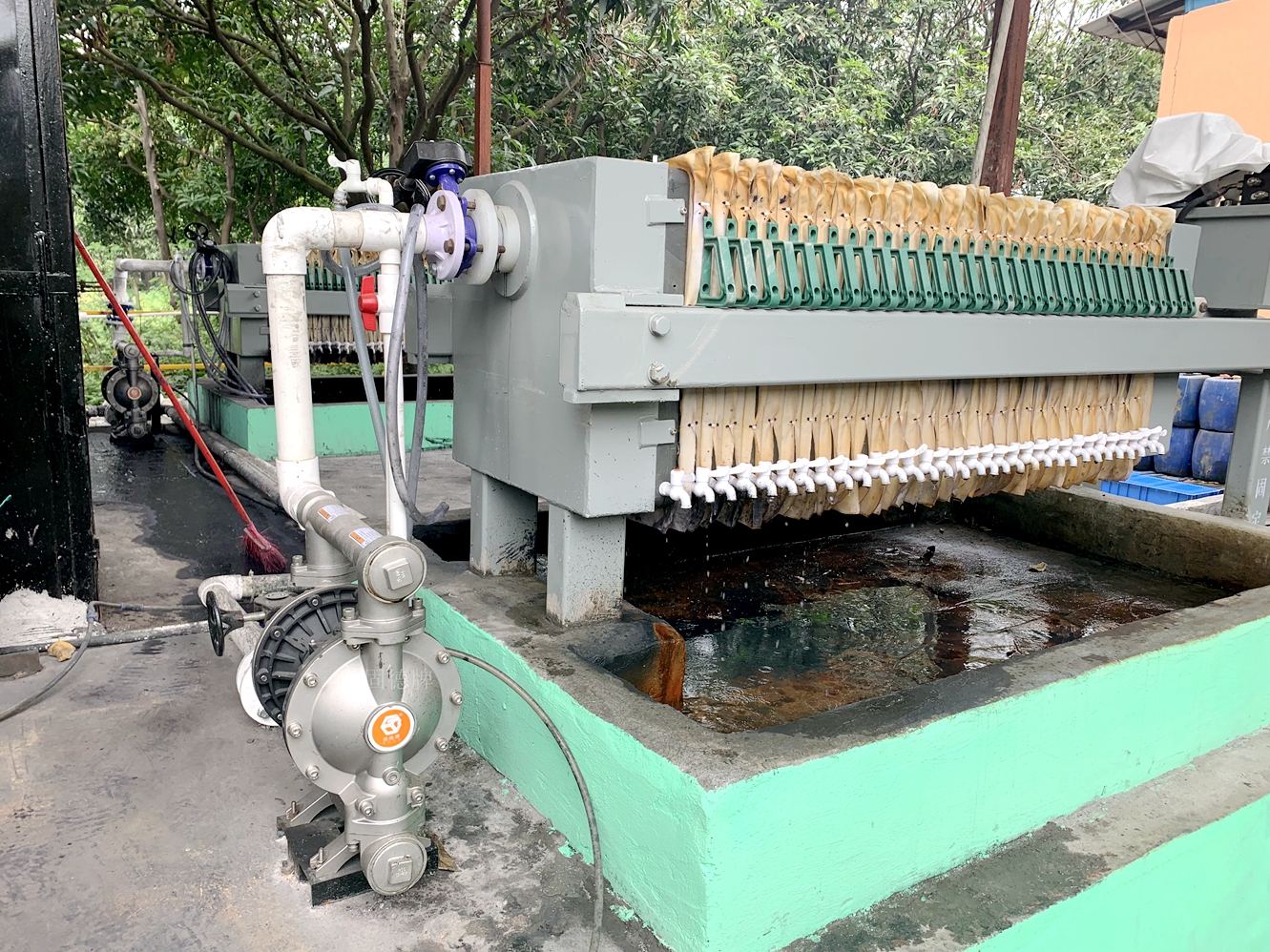 隔膜泵能抽污泥水吗？