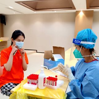 黄金城集团集团开展新一轮全员核酸检测工作