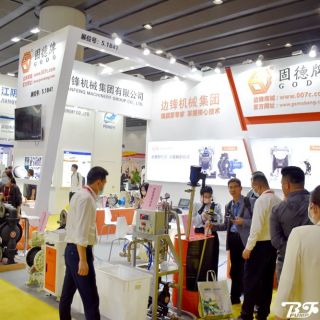 展会回顾 | 黄金城集团展台圆满收官，涂料行业最关心的问题竟然它？！